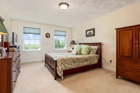 4 Clark Road East Kingston NH 03827