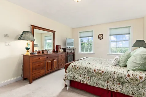 4 Clark Road East Kingston NH 03827