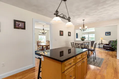 4 Clark Road East Kingston NH 03827