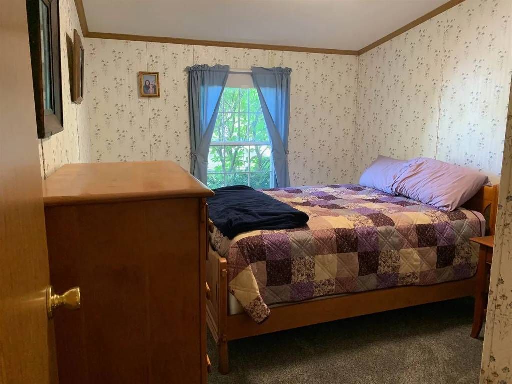 17 Magnolia Lane Belmont NH 03220