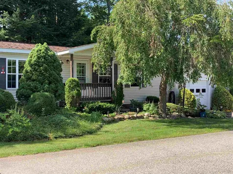 17 Magnolia Lane Belmont NH 03220