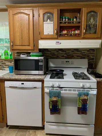 17 Magnolia Lane Belmont NH 03220