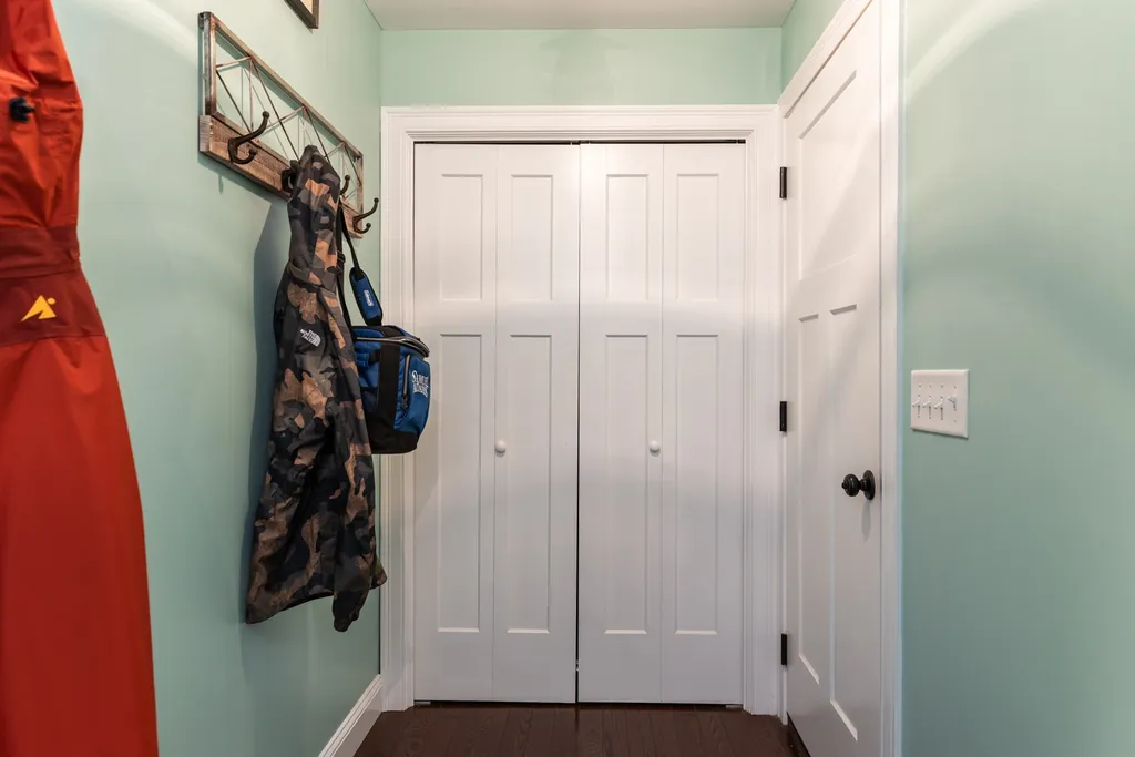55 Stonehenge Road Londonderry NH 03053