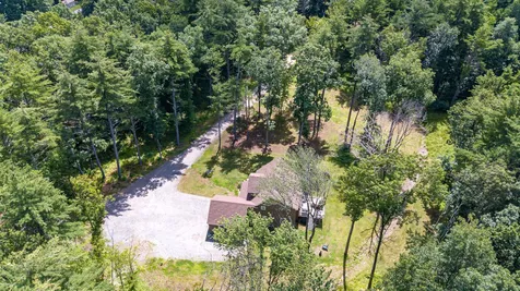 55 Stonehenge Road Londonderry NH 03053