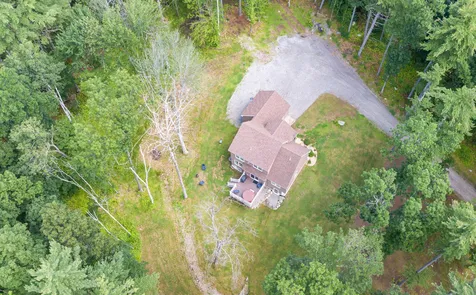 55 Stonehenge Road Londonderry NH 03053