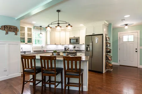 55 Stonehenge Road Londonderry NH 03053