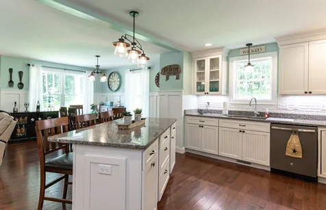55 Stonehenge Road Londonderry NH 03053