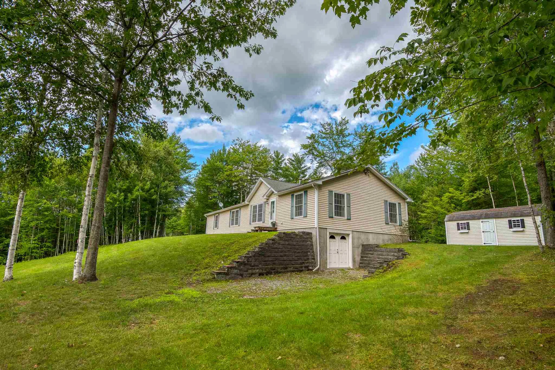 98 Reidy Way Littleton NH 03561