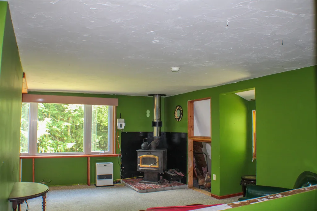 44 Perch Pond Road Campton NH 03223
