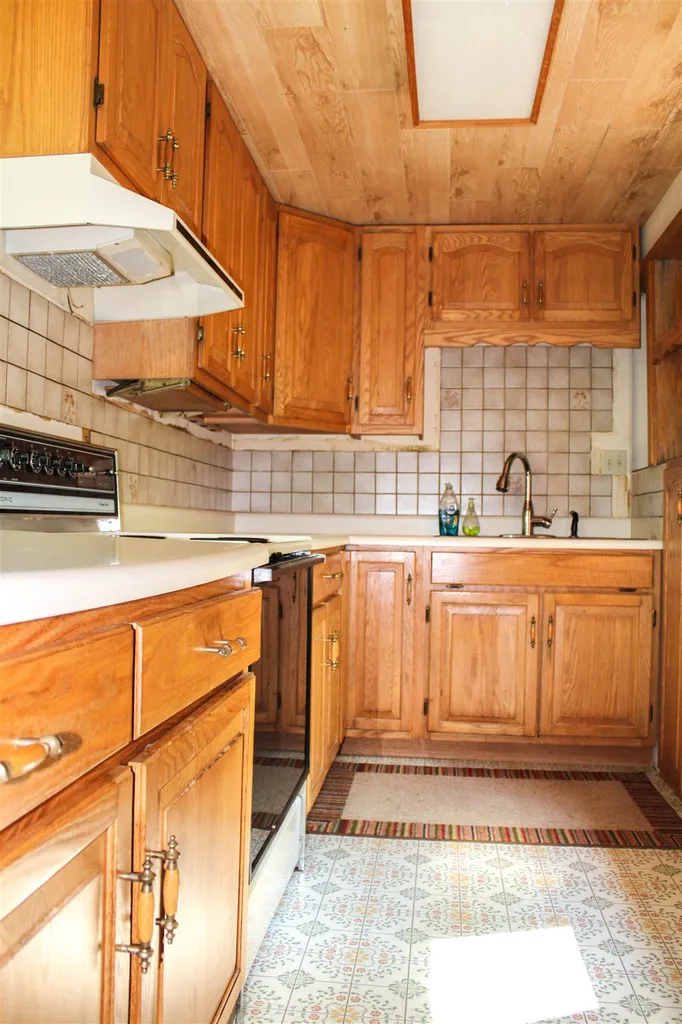 44 Perch Pond Road Campton NH 03223