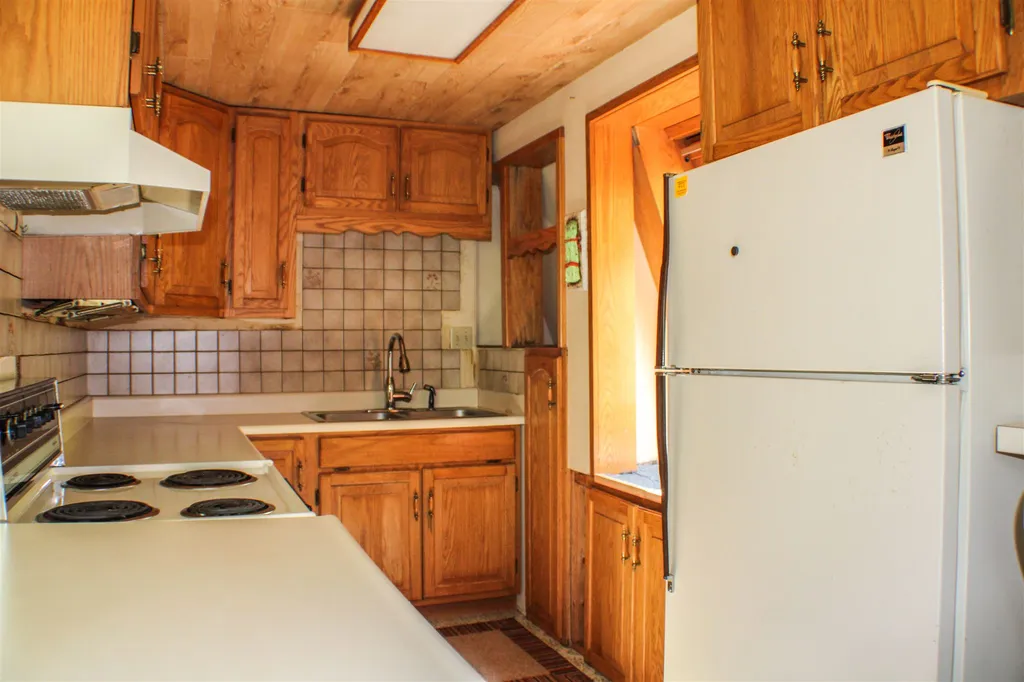 44 Perch Pond Road Campton NH 03223