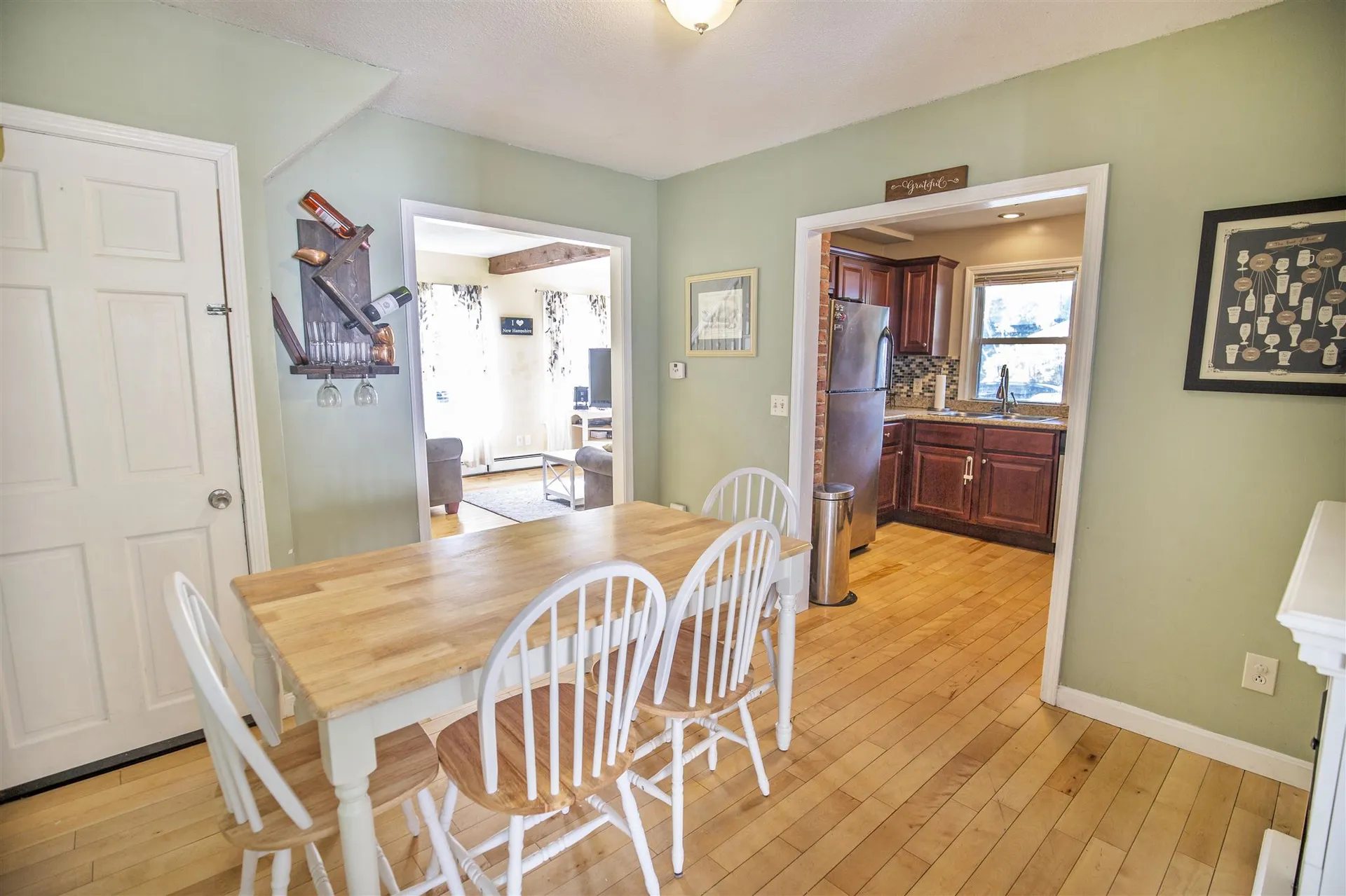 54 Hillside Avenue Derry NH 03038