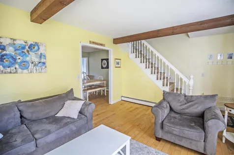 54 Hillside Avenue Derry NH 03038