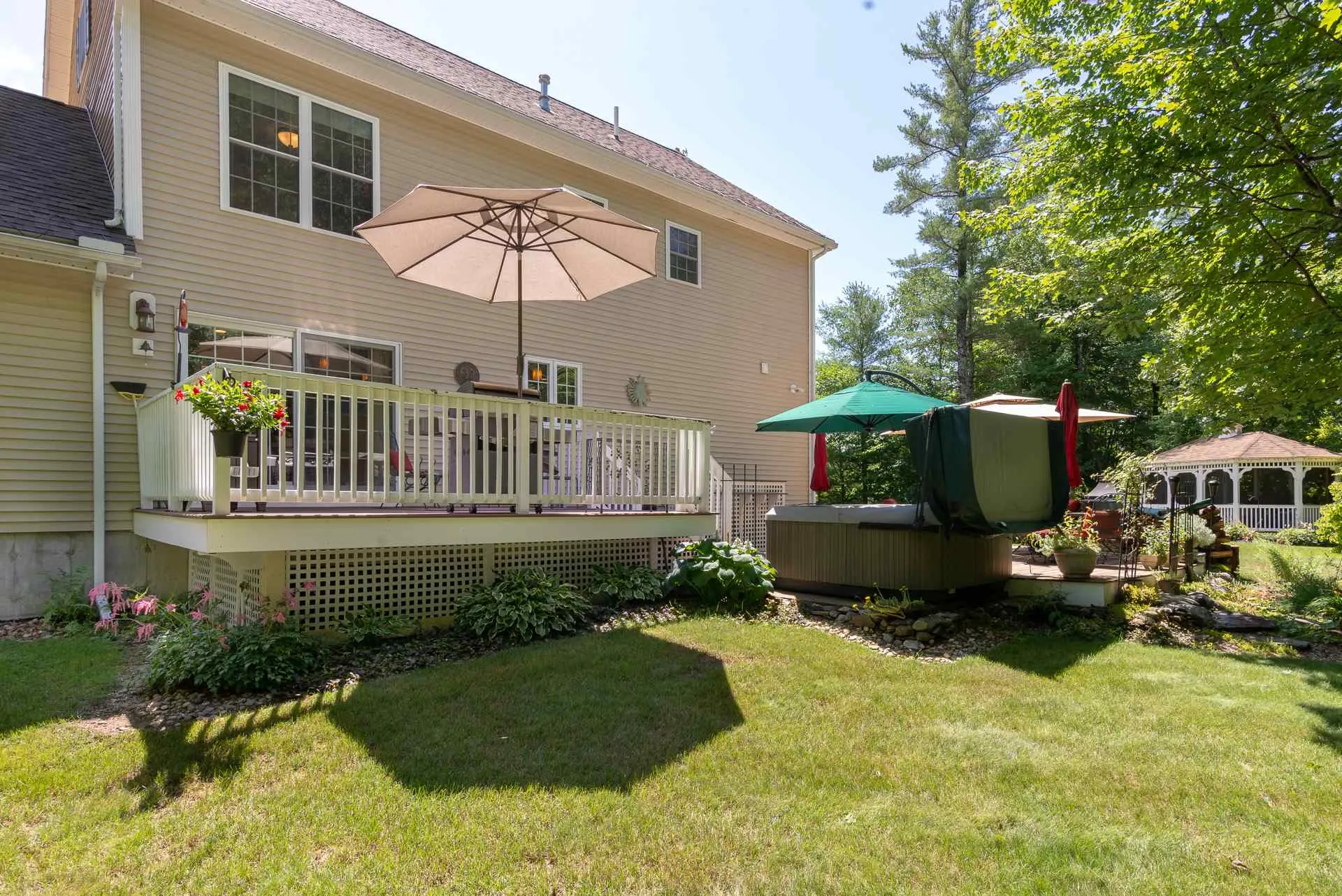 10 Arianna Drive Alton NH 03809