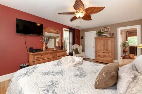 10 Arianna Drive Alton NH 03809