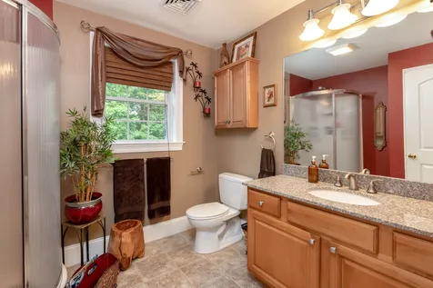 10 Arianna Drive Alton NH 03809