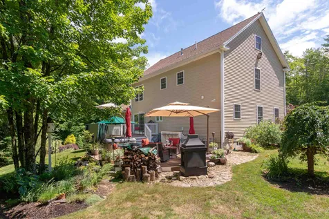 10 Arianna Drive Alton NH 03809