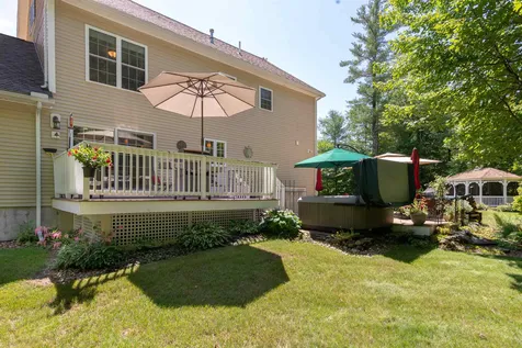 10 Arianna Drive Alton NH 03809