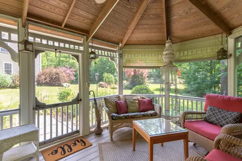10 Arianna Drive Alton NH 03809