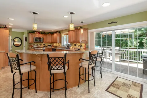 10 Arianna Drive Alton NH 03809