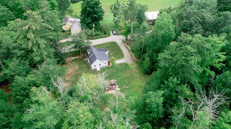 135 Old Dublin Road Hancock NH 03449