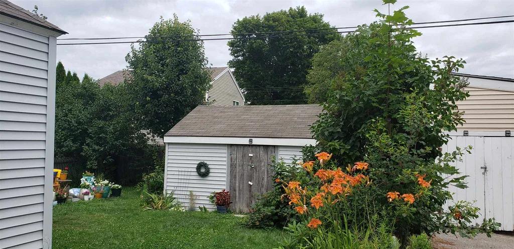 3-5 Cole Street Kittery ME 03904