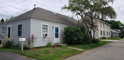 3-5 Cole Street Kittery ME 03904