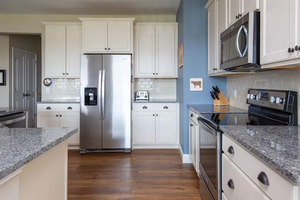 201 Holland Lane Williston VT 05495