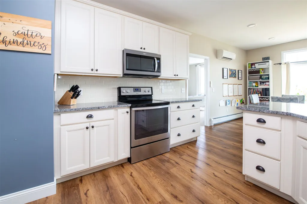 201 Holland Lane Williston VT 05495