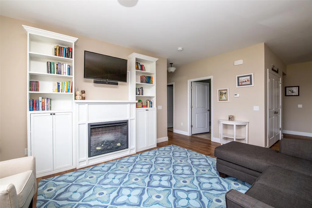 201 Holland Lane Williston VT 05495