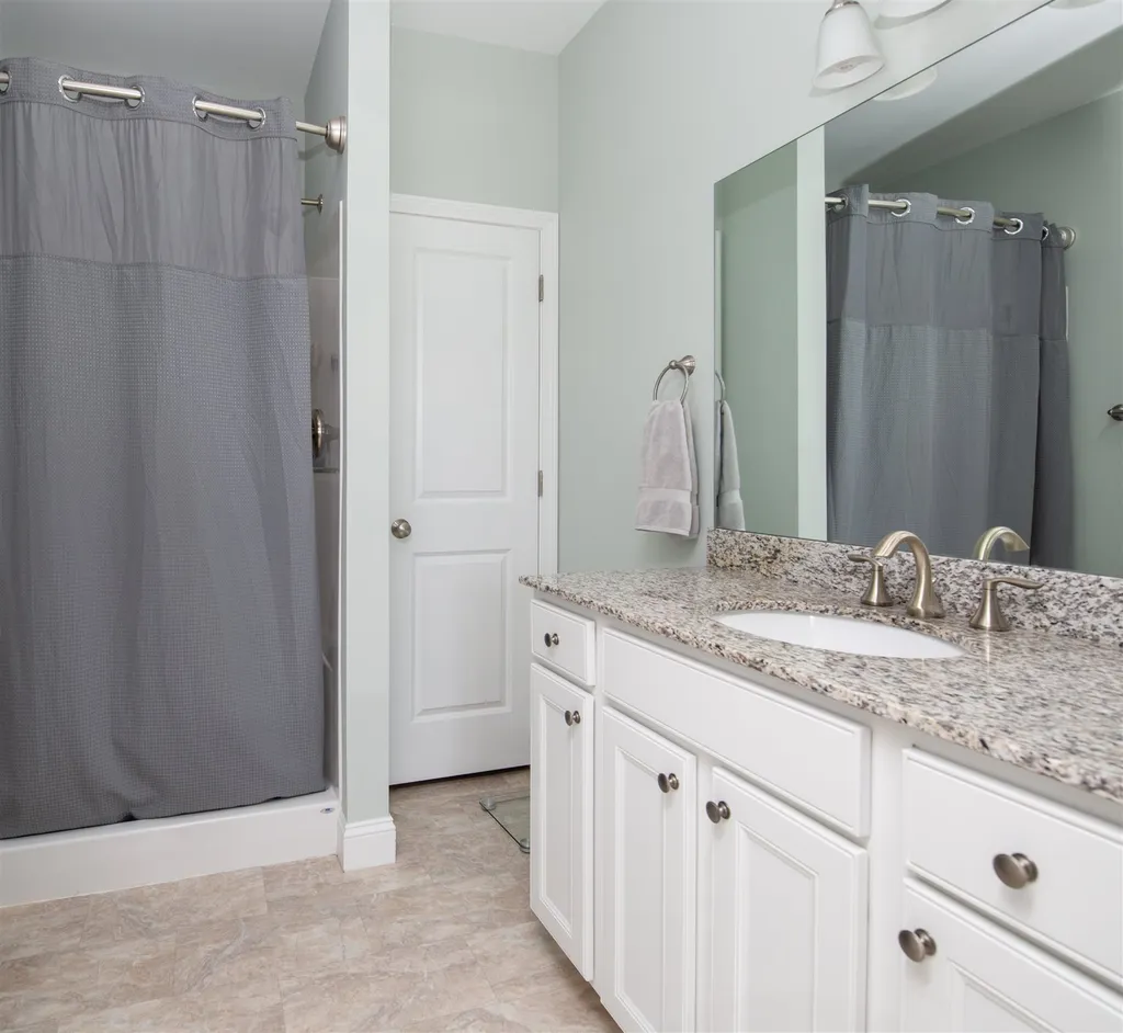 201 Holland Lane Williston VT 05495