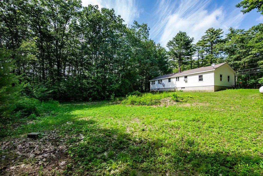 85 Lowell Street Rochester NH 03867