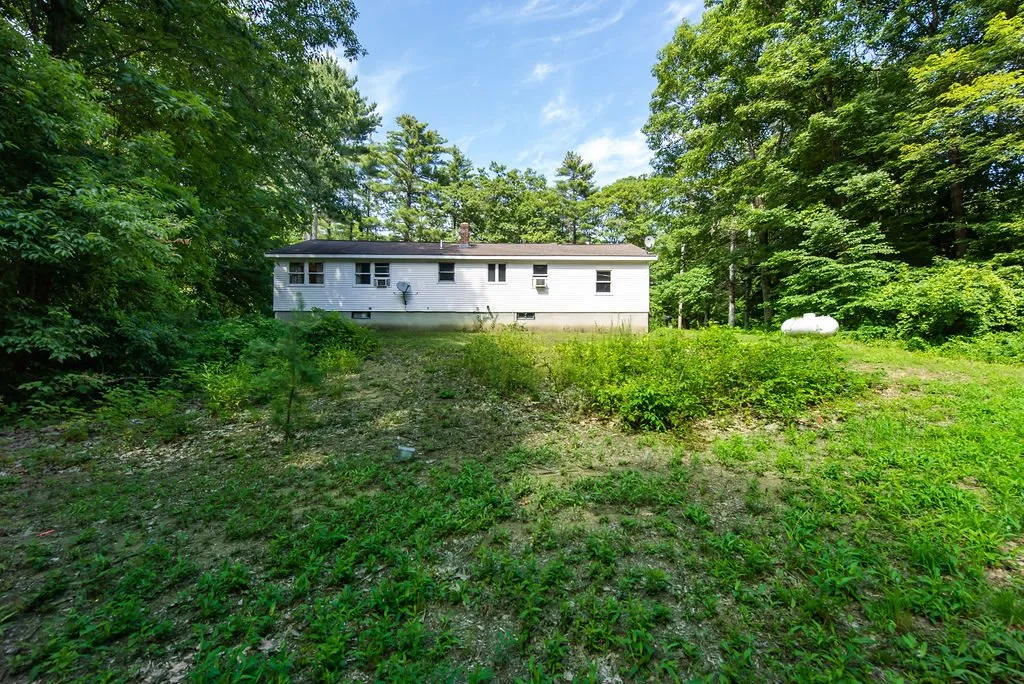 85 Lowell Street Rochester NH 03867