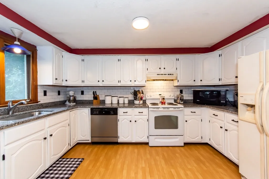 85 Lowell Street Rochester NH 03867