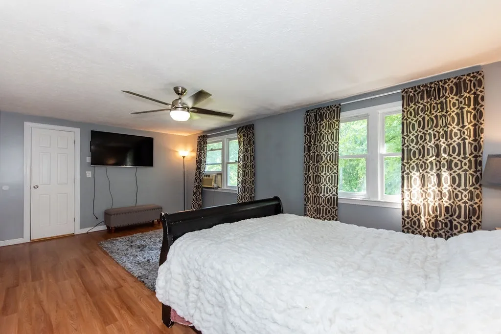 85 Lowell Street Rochester NH 03867
