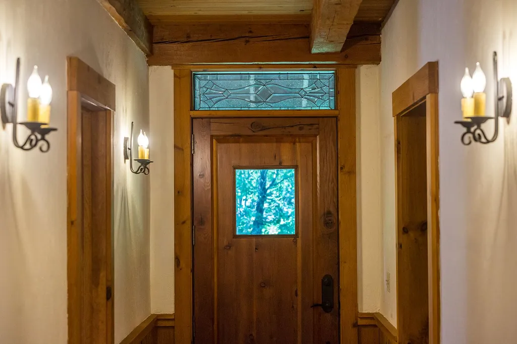 253 Spruce Lane Peru VT 05152