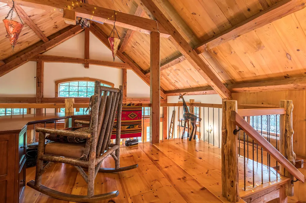253 Spruce Lane Peru VT 05152