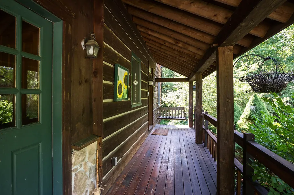 253 Spruce Lane Peru VT 05152