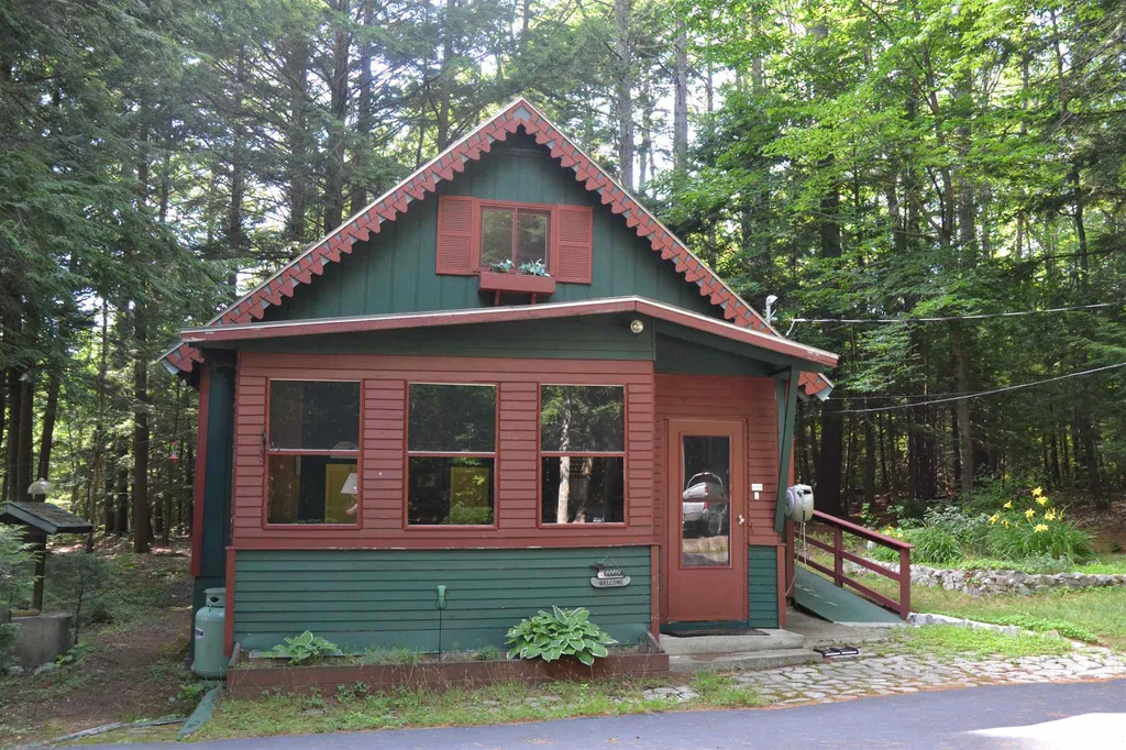 40 Heath Trail Wolfeboro NH 03894