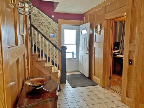 10 Clark Avenue Brattleboro VT 05301