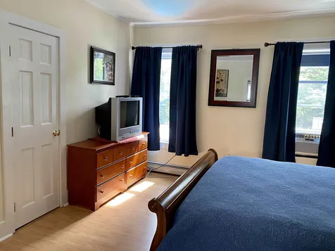 10 Clark Avenue Brattleboro VT 05301