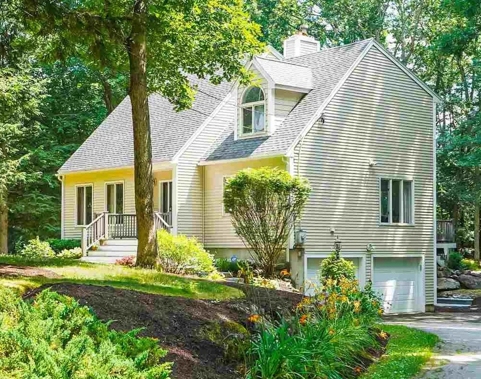 10 Lawrence Road Merrimack NH 03054