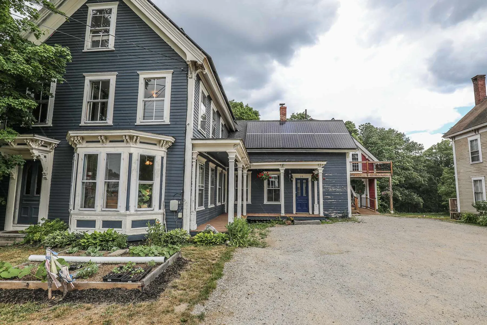 39 School Street Hillsborough NH 03244