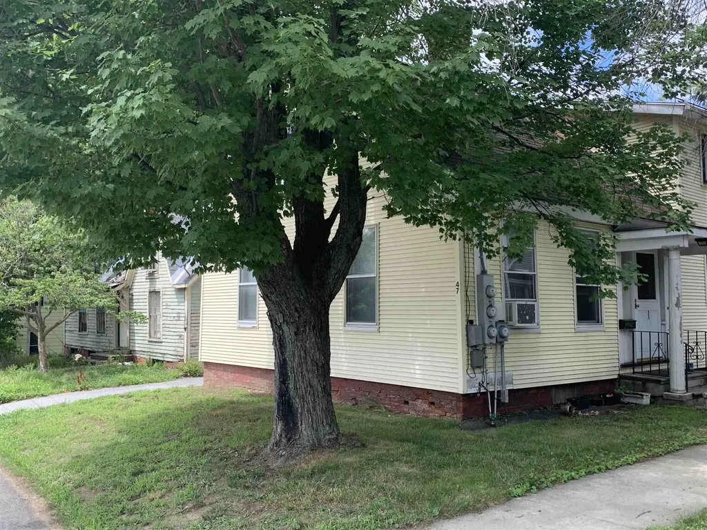 47 Sullivan Street Claremont NH 03743