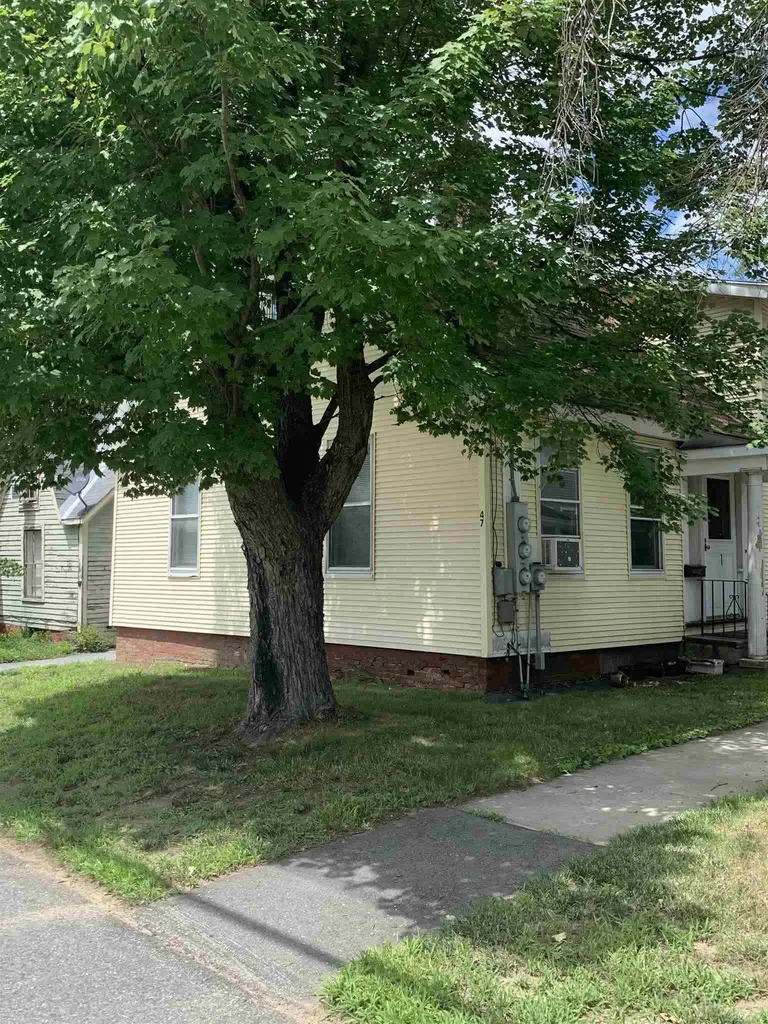47 Sullivan Street Claremont NH 03743