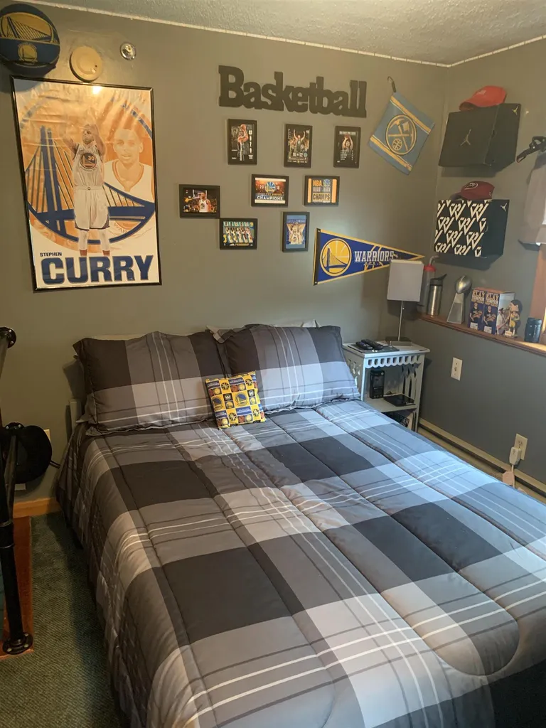 47 Sullivan Street Claremont NH 03743