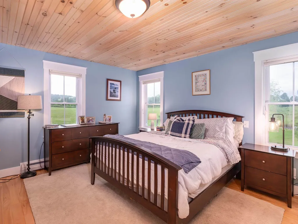 84 East Hill Road Plainfield VT 05667