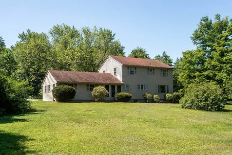 363 High Street Candia NH 03034