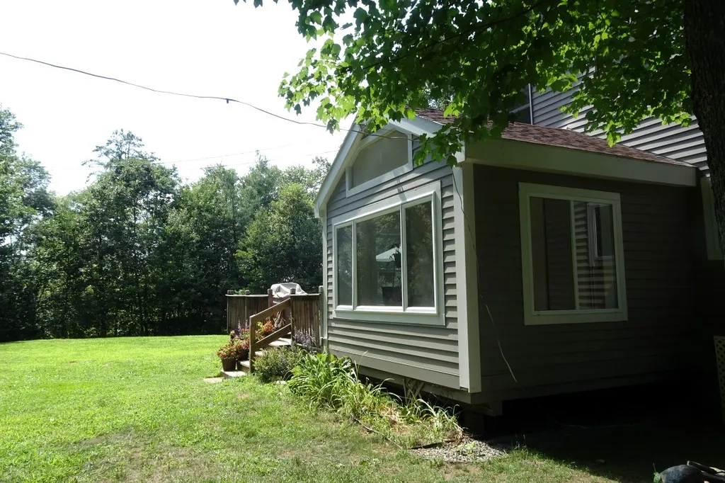 60 Troy Hill Road Swanzey NH 03446