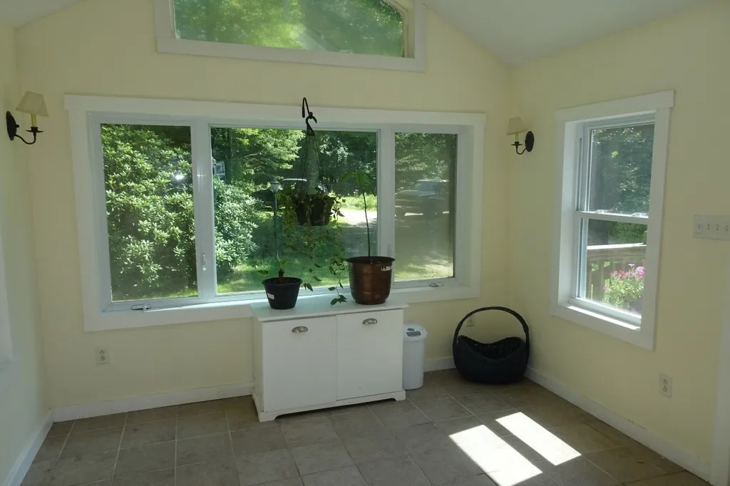 60 Troy Hill Road Swanzey NH 03446
